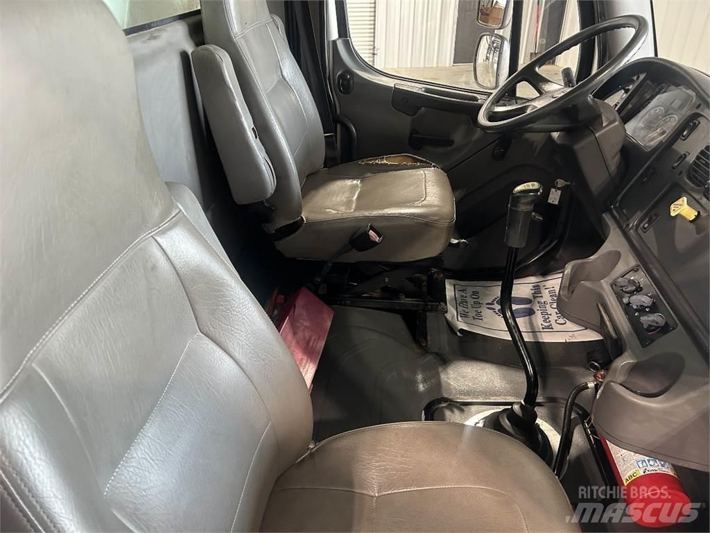 Freightliner M2 Andere Fahrzeuge
