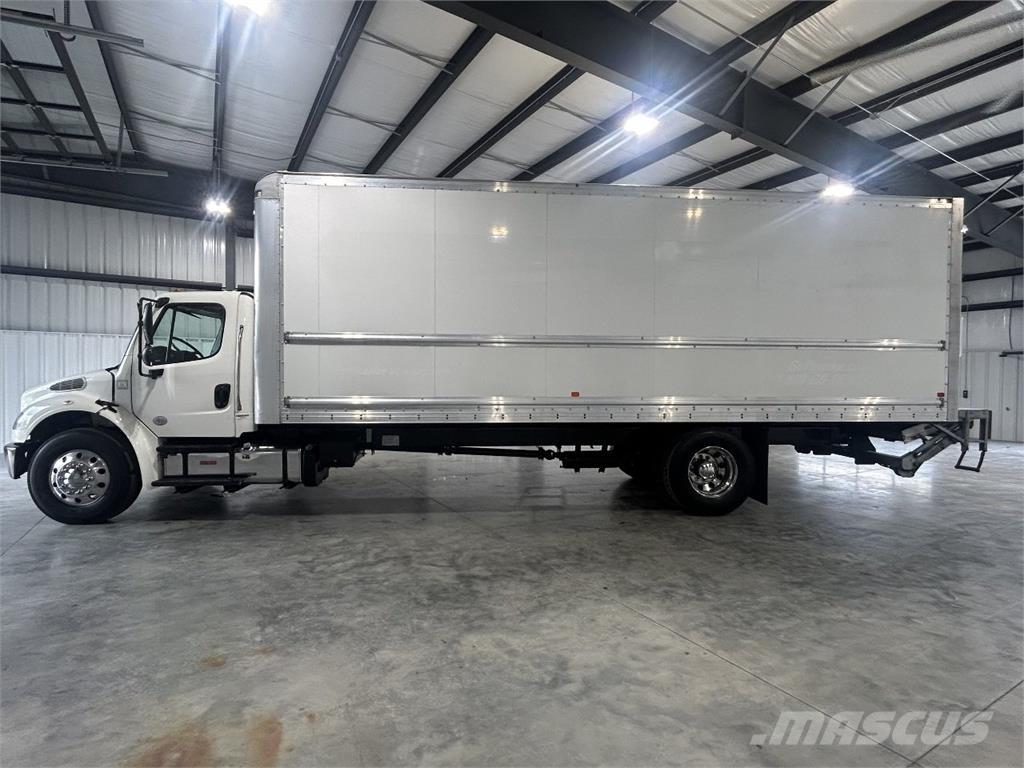 Freightliner M2 Kofferaufbau