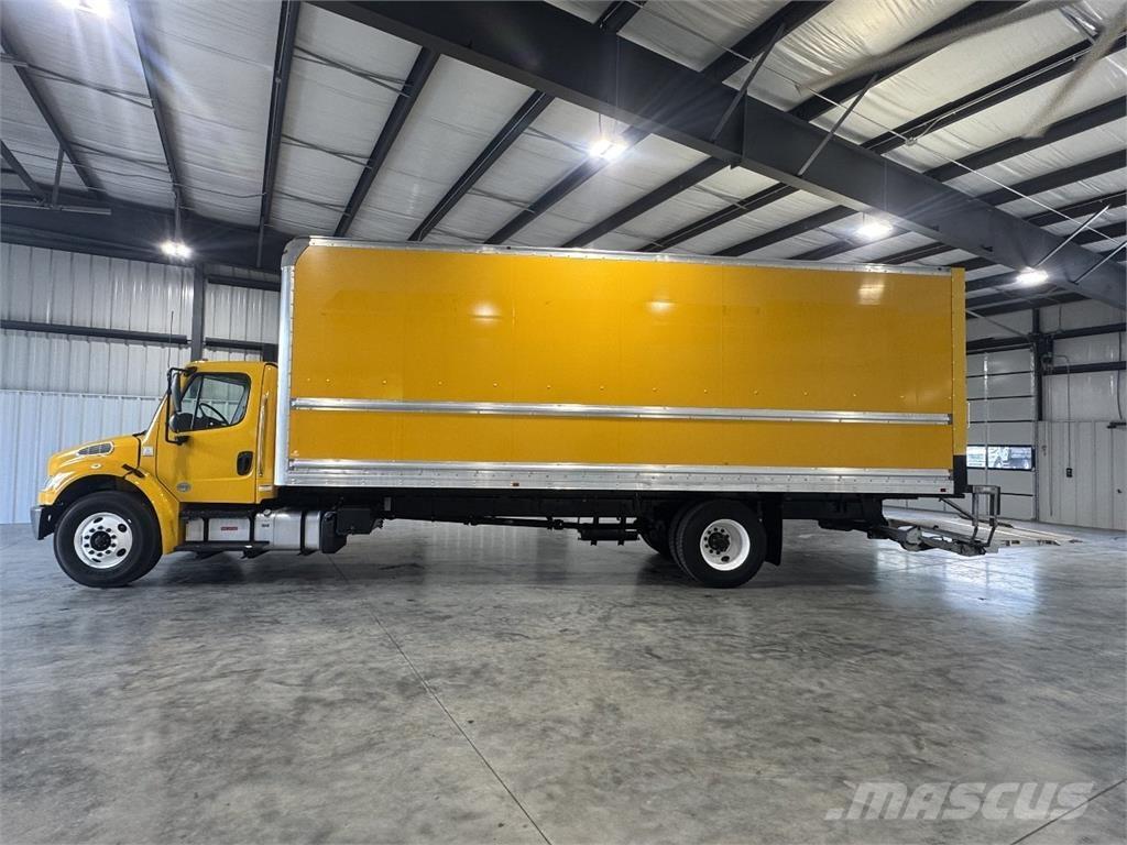 Freightliner M2 Kofferaufbau