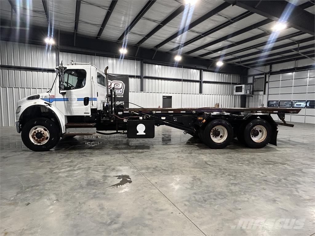 Freightliner M2 Containerwagen