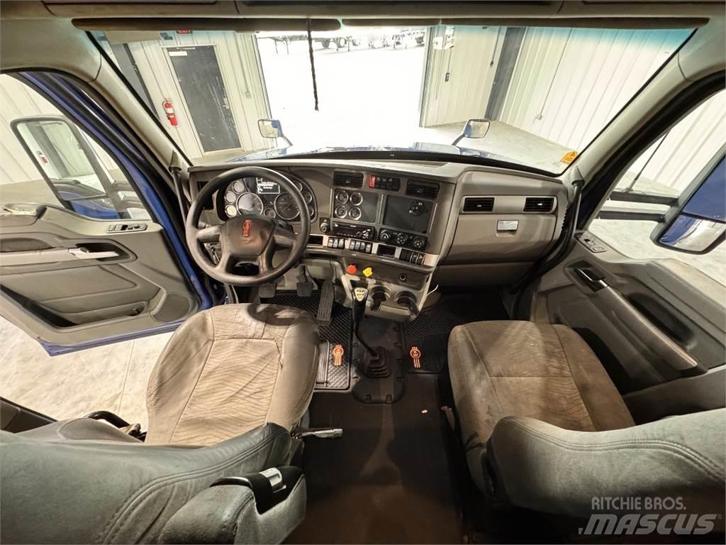 Kenworth T680 Sattelzugmaschinen