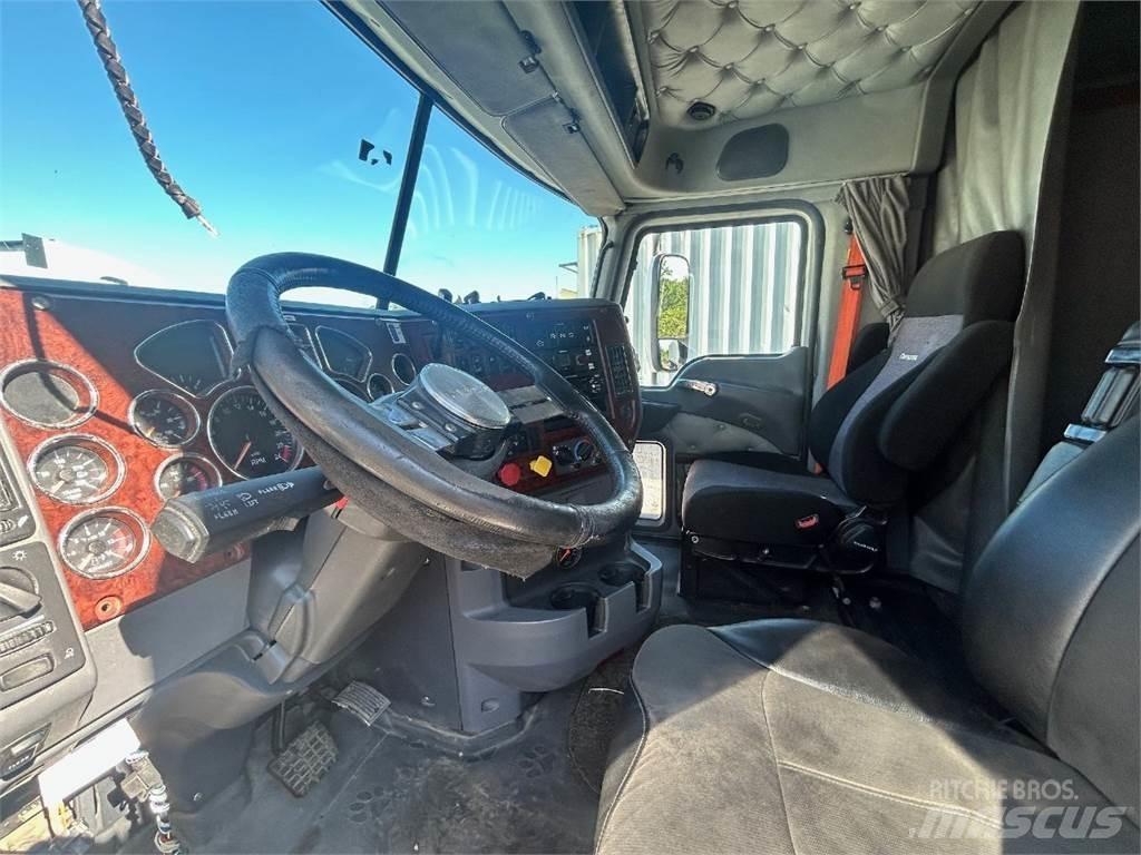 Mack CXU613 Sattelzugmaschinen