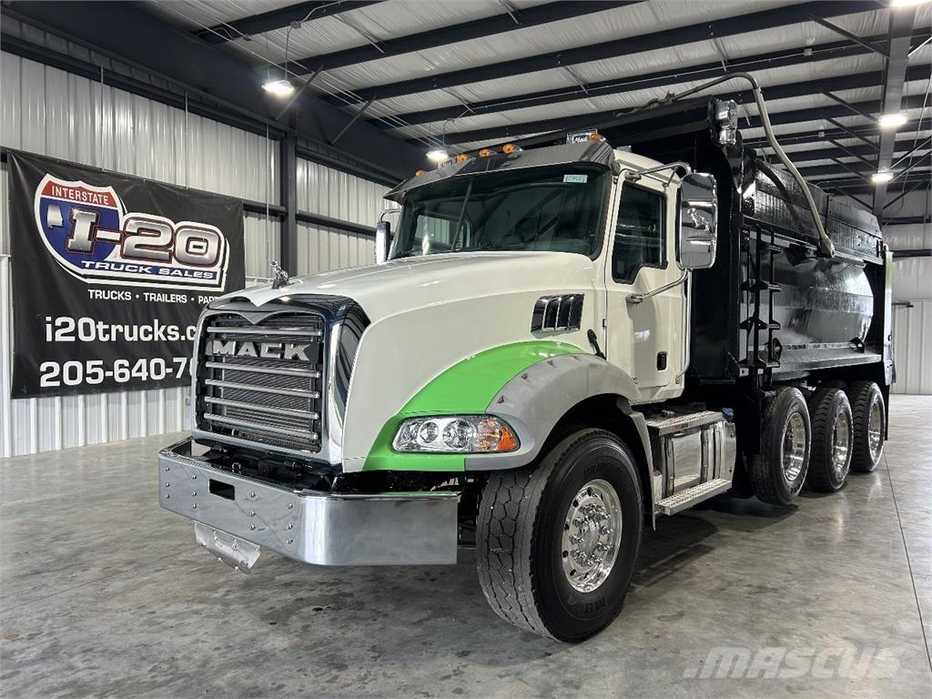 Mack Granite Kipper