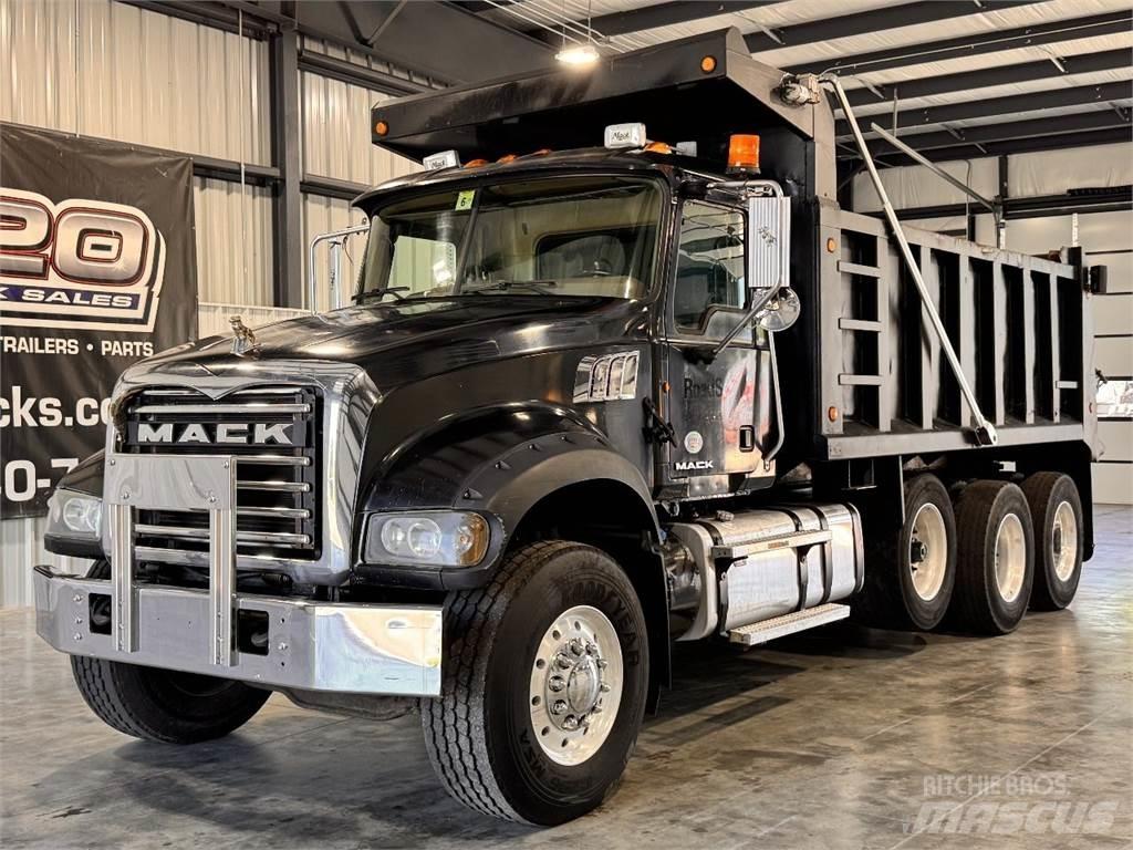 Mack GU713 Kipper
