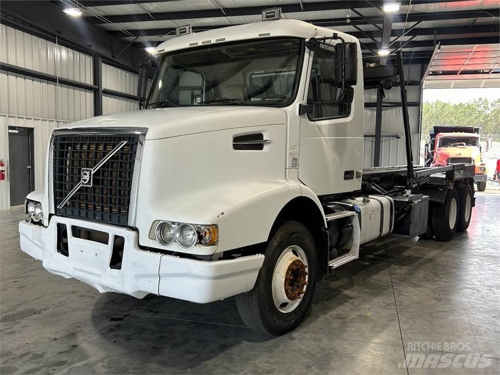 Volvo VHD Containerwagen