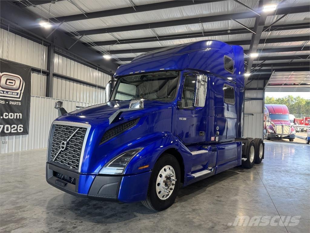 Volvo VNL860 Sattelzugmaschinen