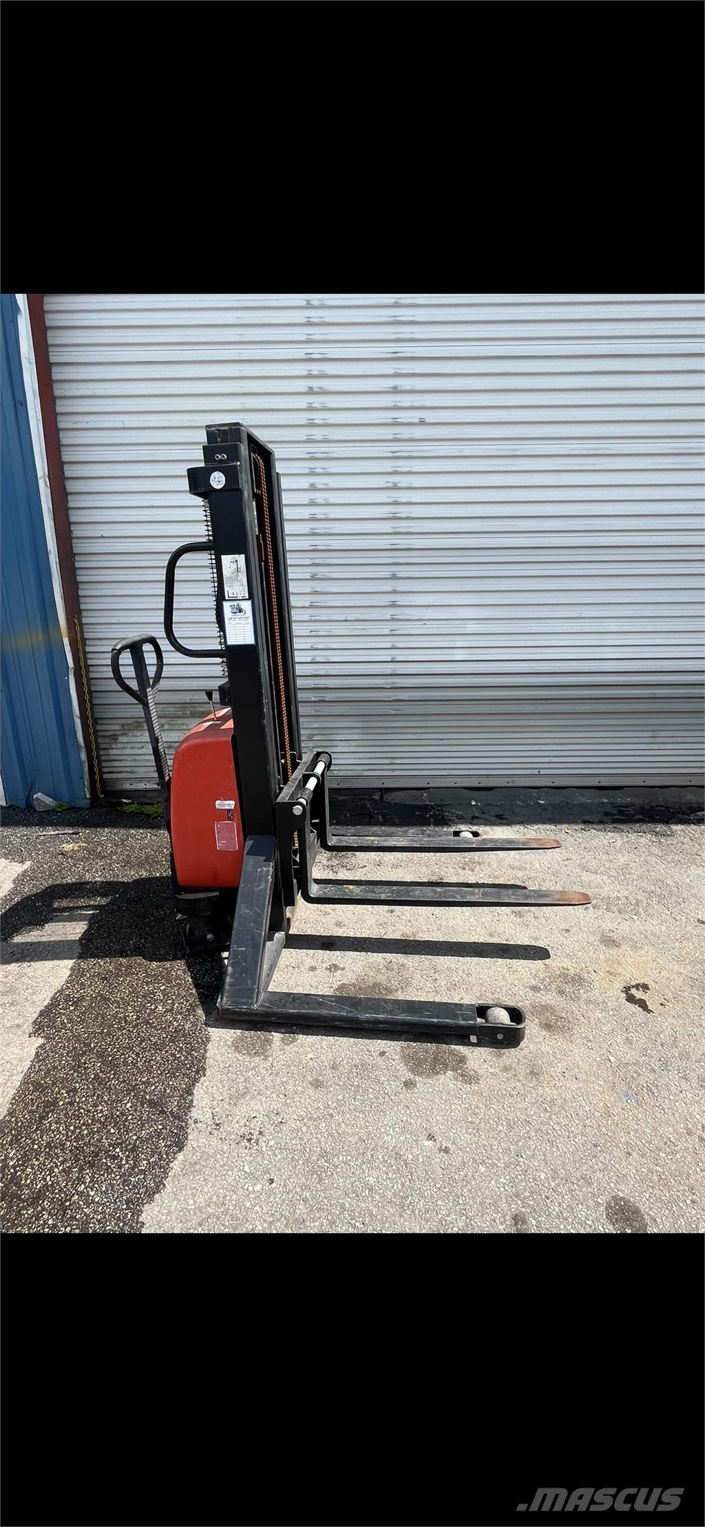 Yale  Selbstfahrstapler