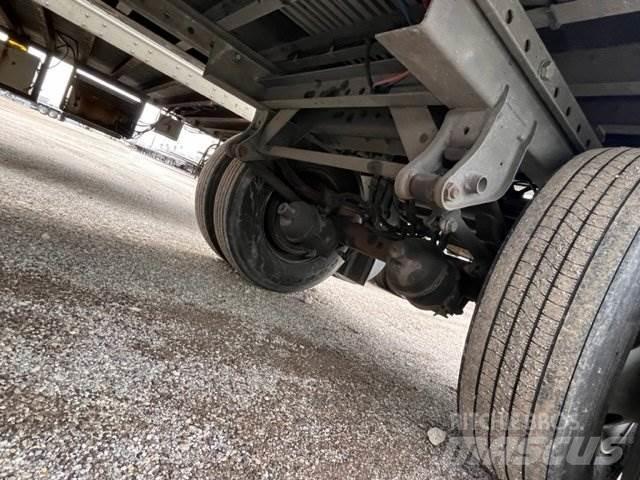 Wabash 28FT PUP TRAILER Kipper