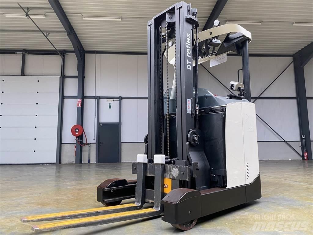Toyota BT RRE140E Schubmaststapler
