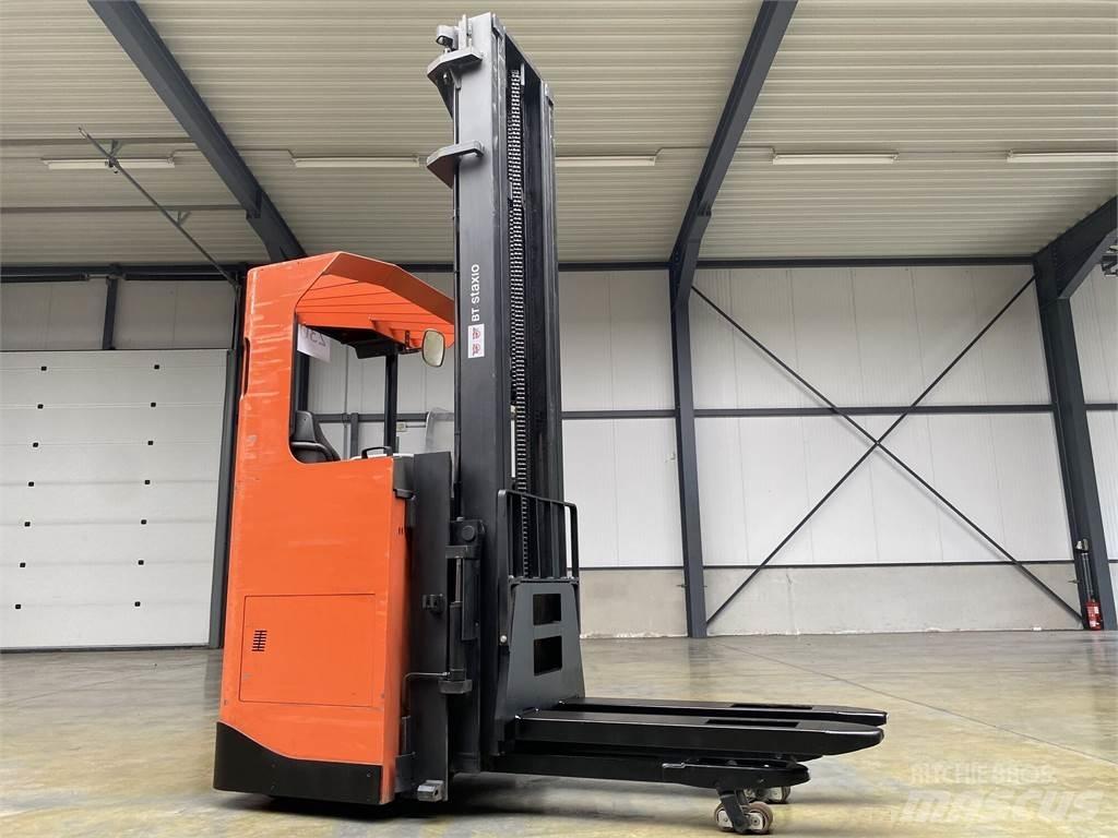 Toyota BT SRE160L Selbstfahrstapler