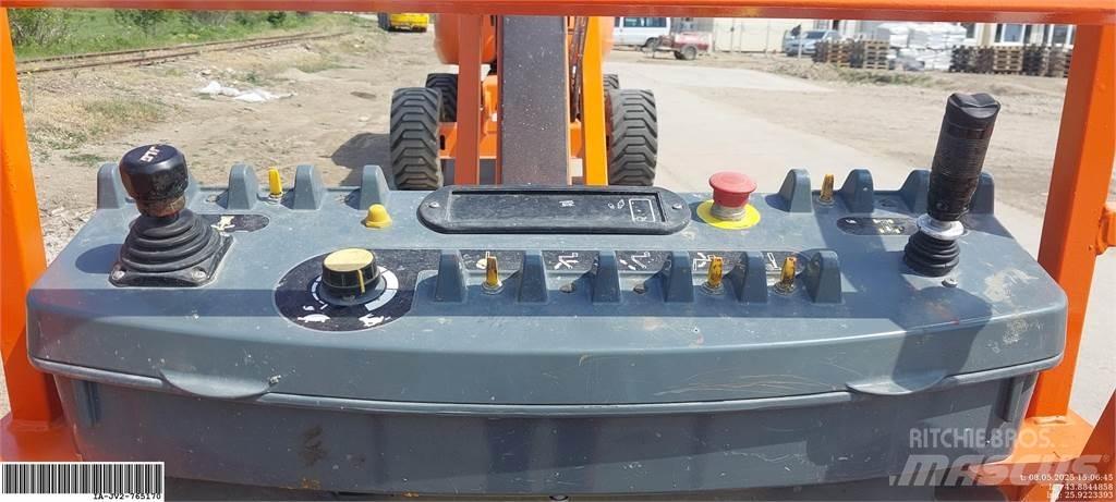JLG 860SJ Gelenkteleskoparbeitsbühnen