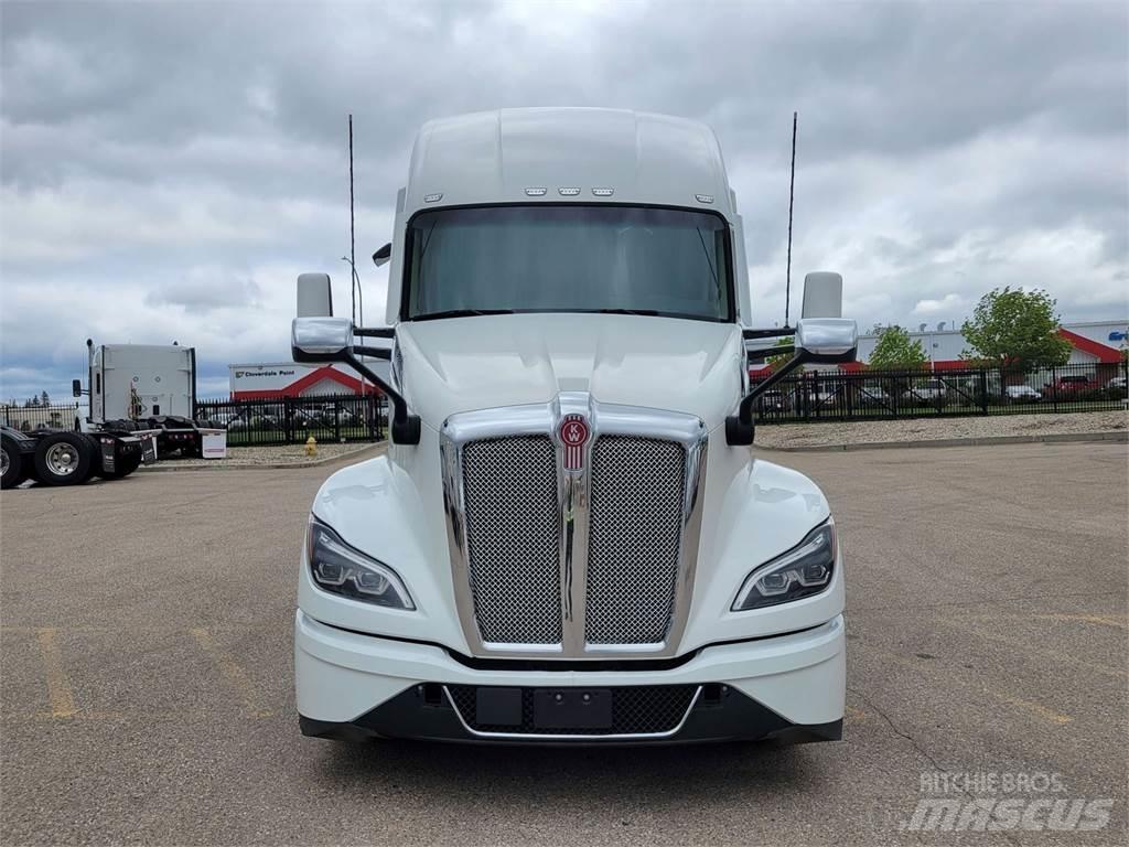 Kenworth T680 Sattelzugmaschinen