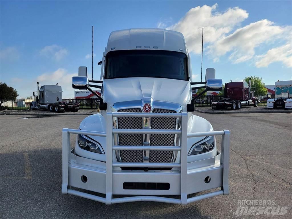 Kenworth T680 Sattelzugmaschinen