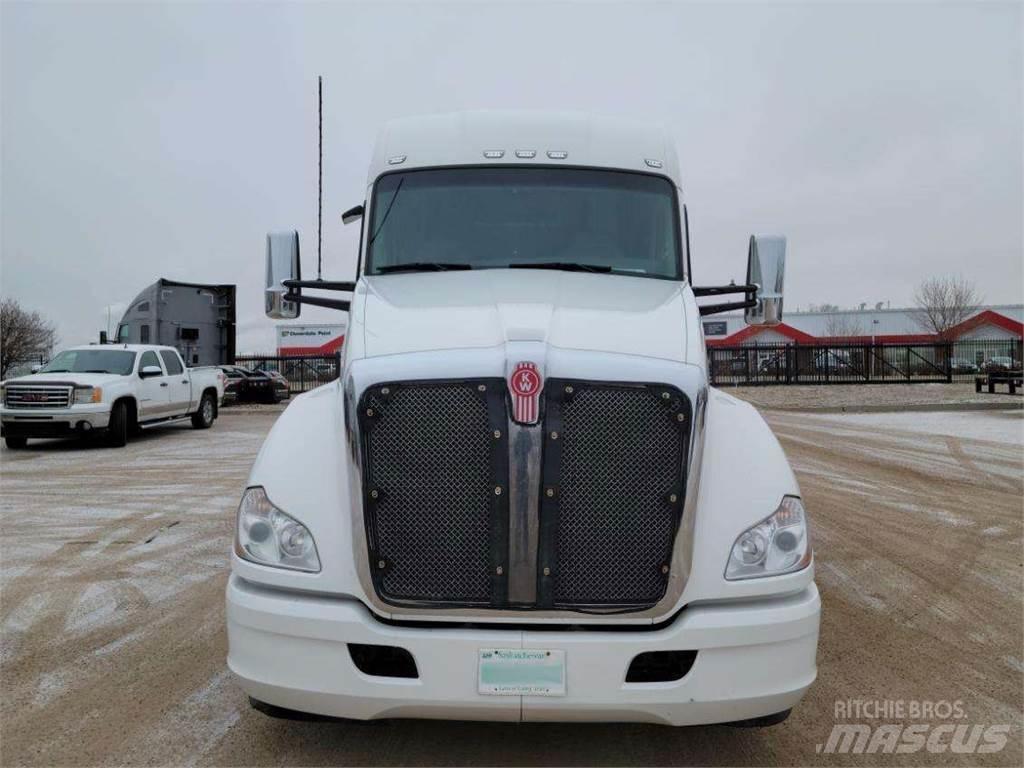 Kenworth T680 Sattelzugmaschinen