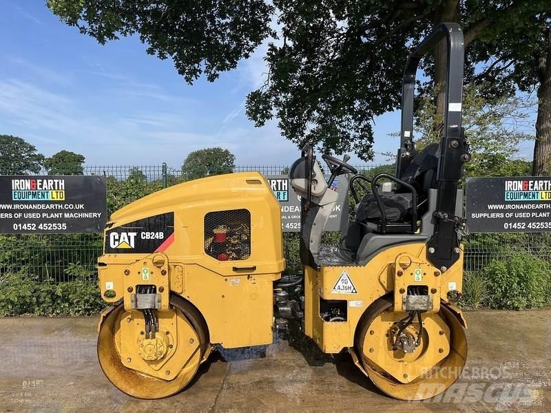 CAT CB24B Roller Tandemwalzen
