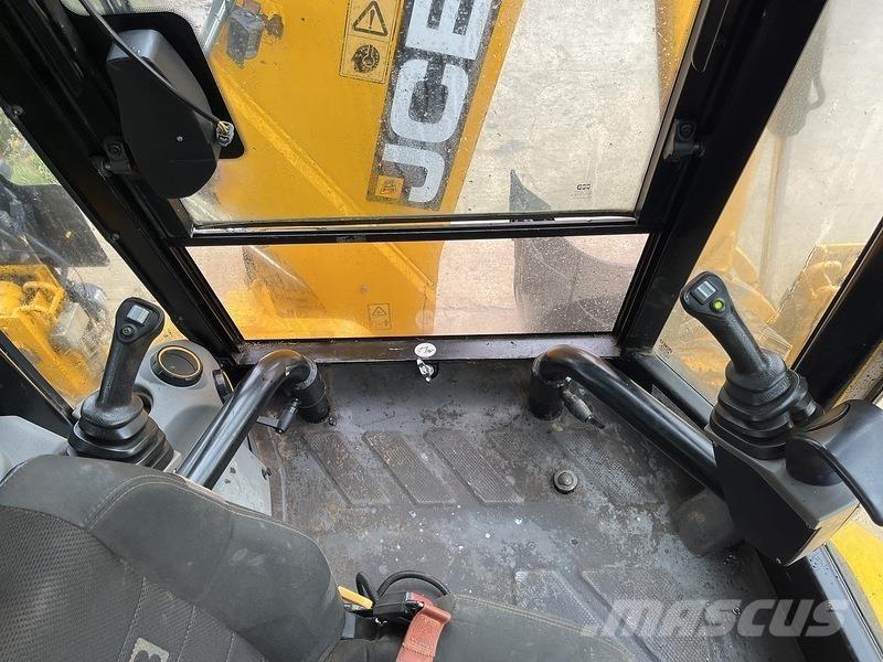 JCB 3CX Compact Raupenbagger