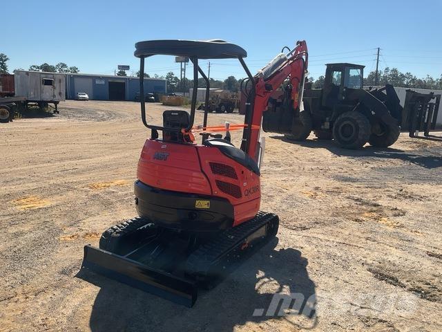 AGT QK30R Raupenbagger