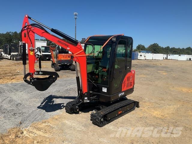 AGT QNT50R Raupenbagger