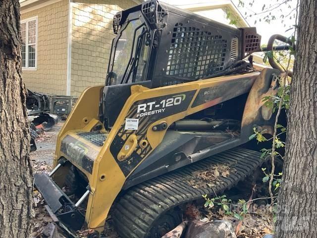 ASV RT120F Kompaktlader