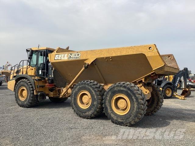 Bell B30E Dumper - Knickgelenk