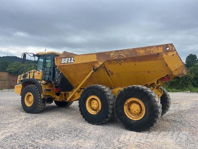 Bell B30E Dumper - Knickgelenk