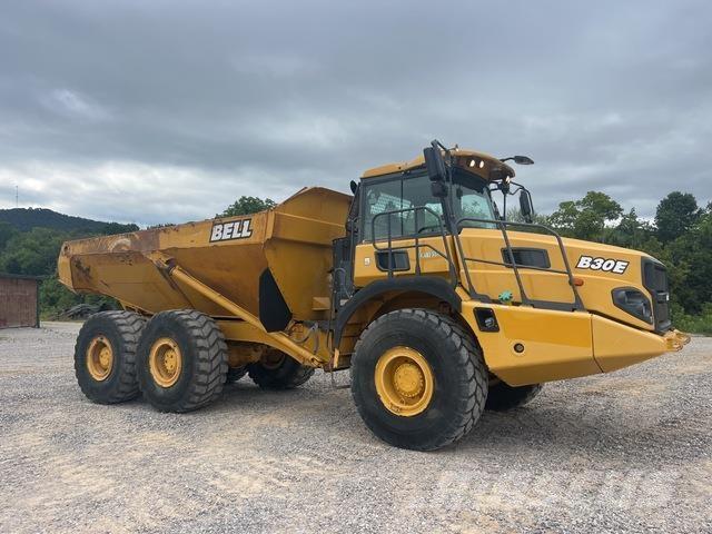 Bell B30E Dumper - Knickgelenk