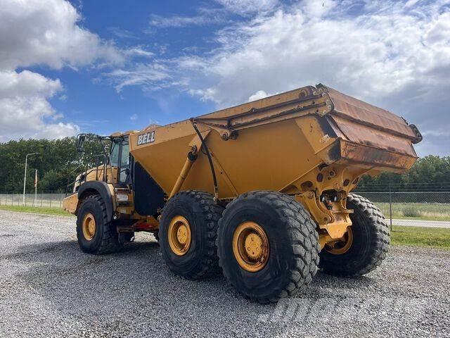 Bell B45E Dumper - Knickgelenk