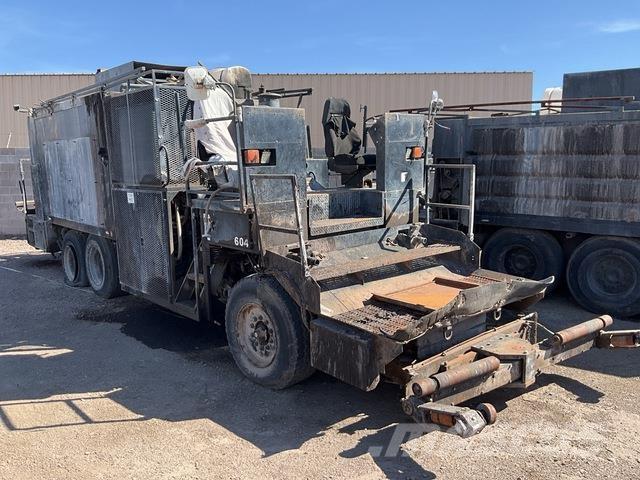 Bergkamp M1 Strassenfertiger