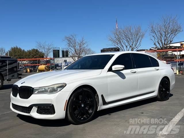 BMW 750I PKWs