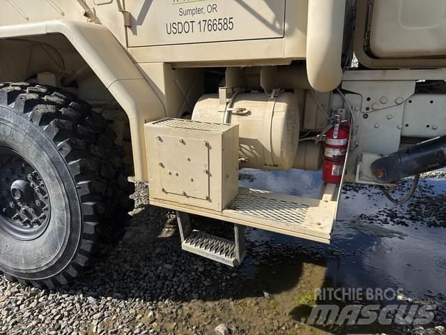 BMY M923A2 Sonstige Baumaschinen