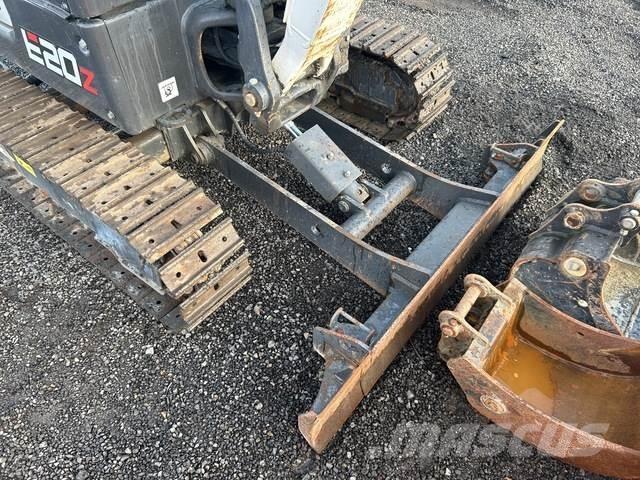 Bobcat E20Z Minibagger < 7t