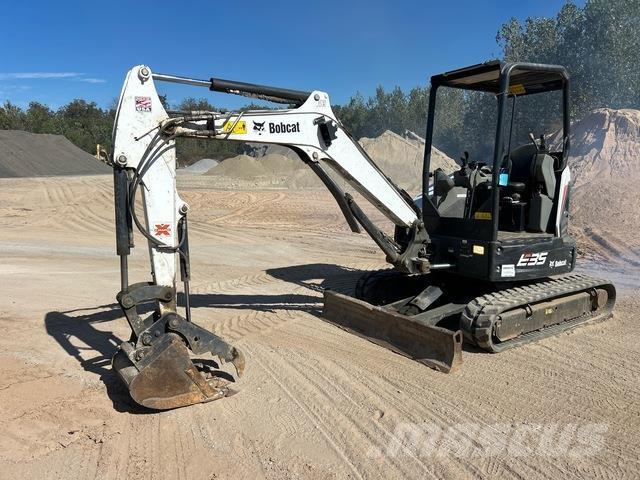 Bobcat E35i Raupenbagger