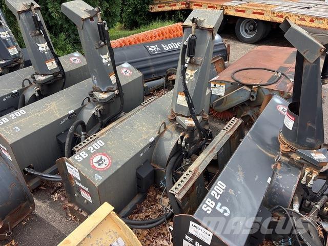 Bobcat SB200 Schneefräse