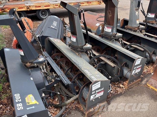Bobcat SB200 Schneefräse