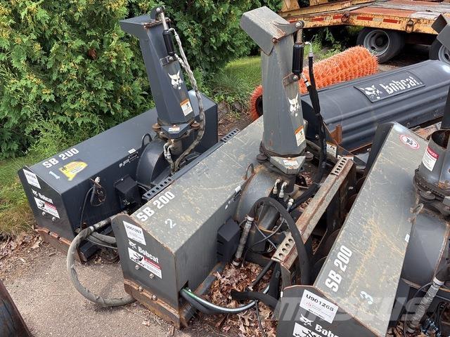 Bobcat SB200 Schneefräse