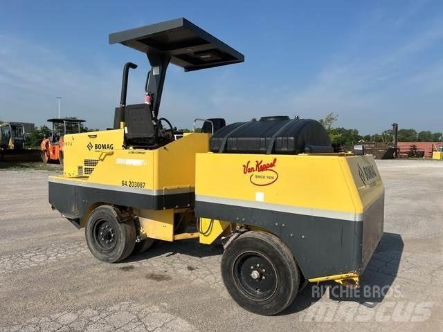 Bomag BW11RH Gummiradwalzen