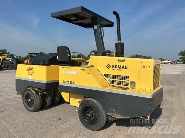 Bomag BW11RH Gummiradwalzen