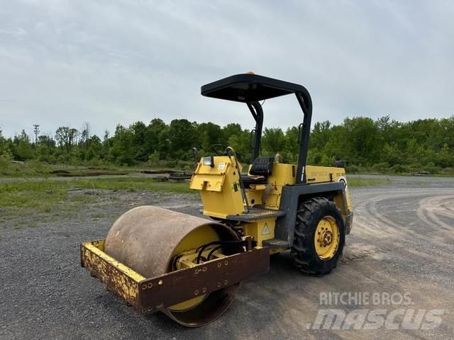 Bomag BW142D Walzenzüge