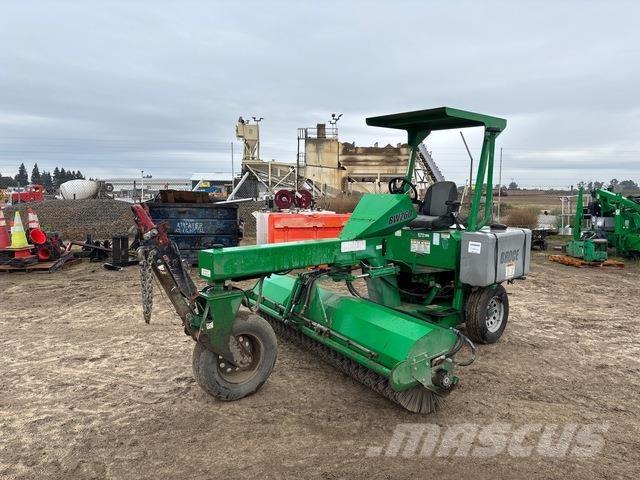 Broce BW260-8 Innenraumkehrmaschinen