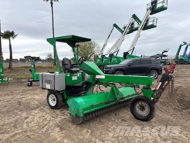 Broce BW260-8 Innenraumkehrmaschinen