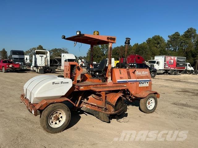 Broce RJ350 Innenraumkehrmaschinen