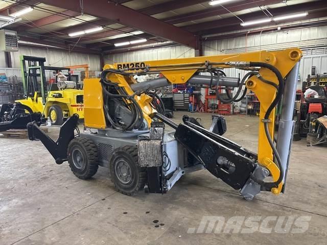 Brokk BM250E Sonstige Baumaschinen
