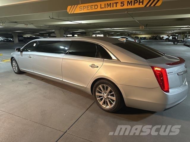 Cadillac XTS PKWs