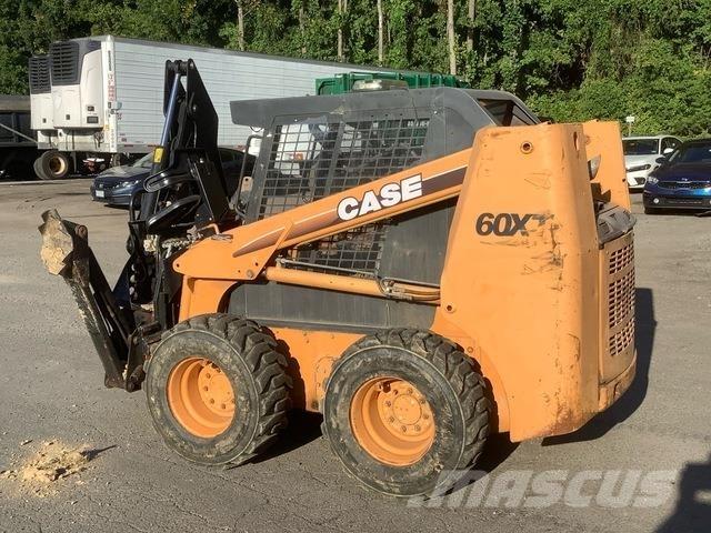 CASE 60XT Kompaktlader