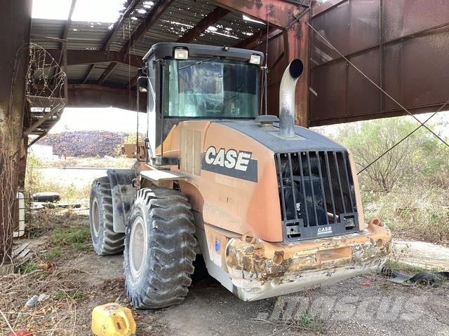 CASE 621E Radlader
