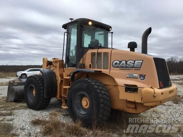 CASE 621F Radlader