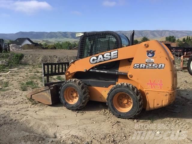 CASE SR250 Kompaktlader
