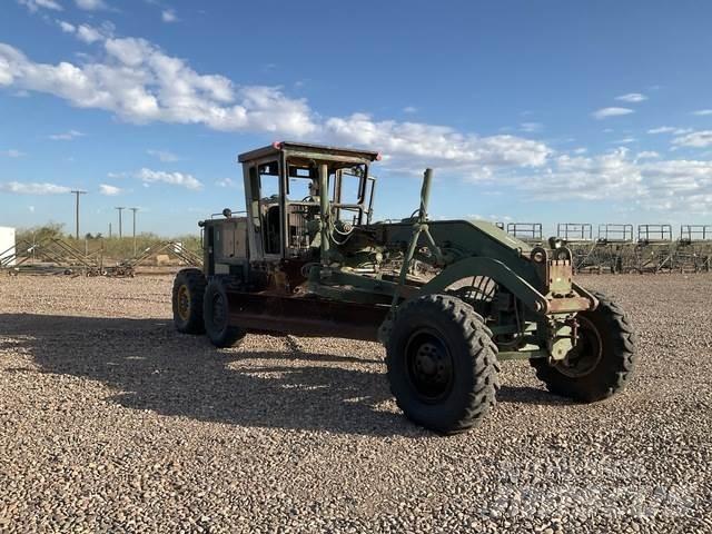 CAT 130G MIL Grader