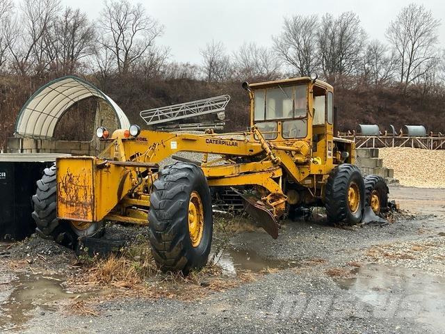 CAT 14D Grader