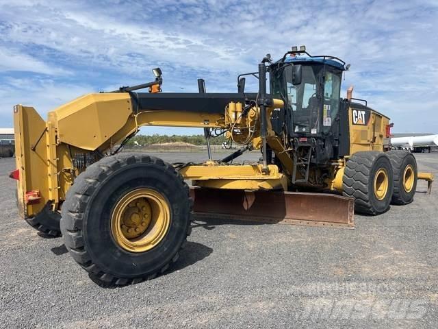 CAT 16M Grader